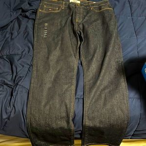 I am selling jeans the brand is tommy